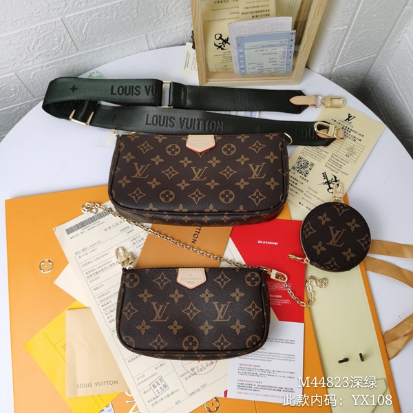 ルイヴィトンバッグ背面デザイン